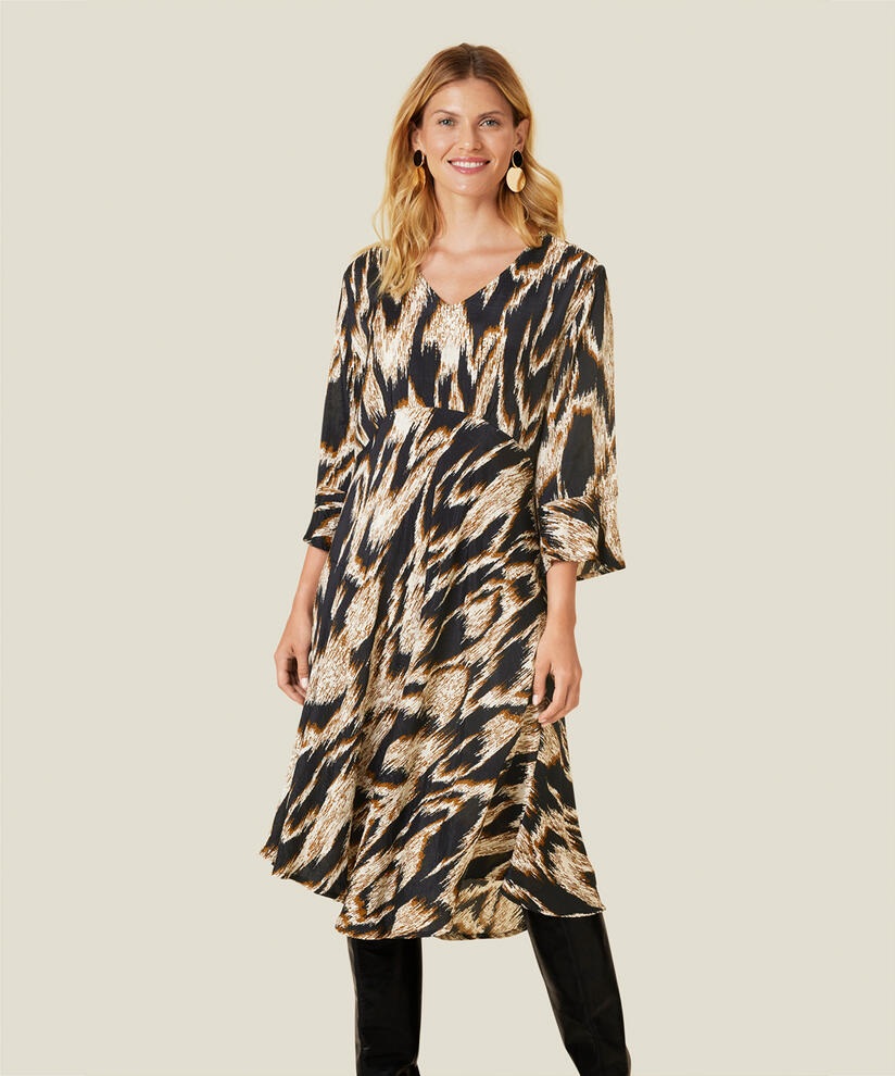 NITA KLÄNNING, Monk's Robe