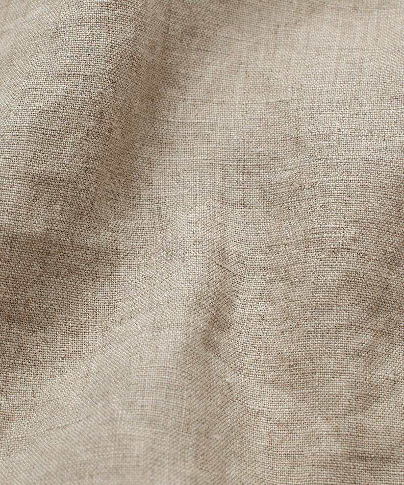 Petrulia Byxor, Natural