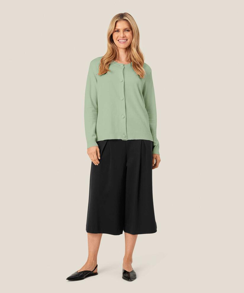 Leanna Kofta, Frosty Green