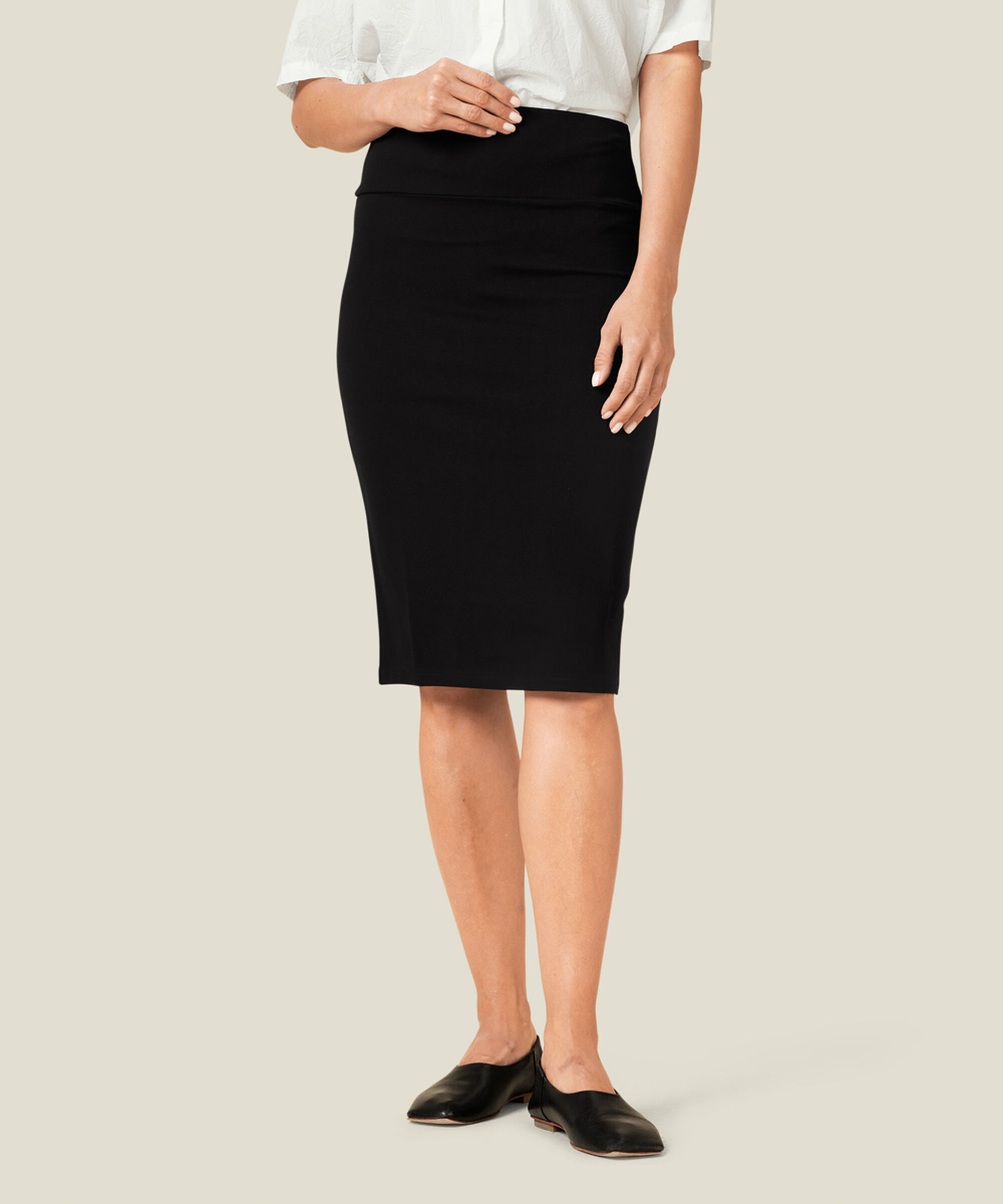 SUE KJOL, Black