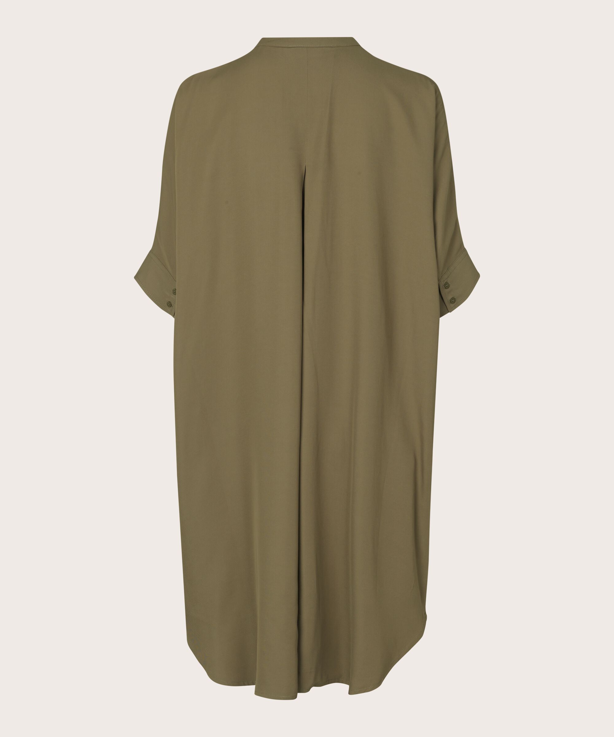 Noalta Klänning, Capers