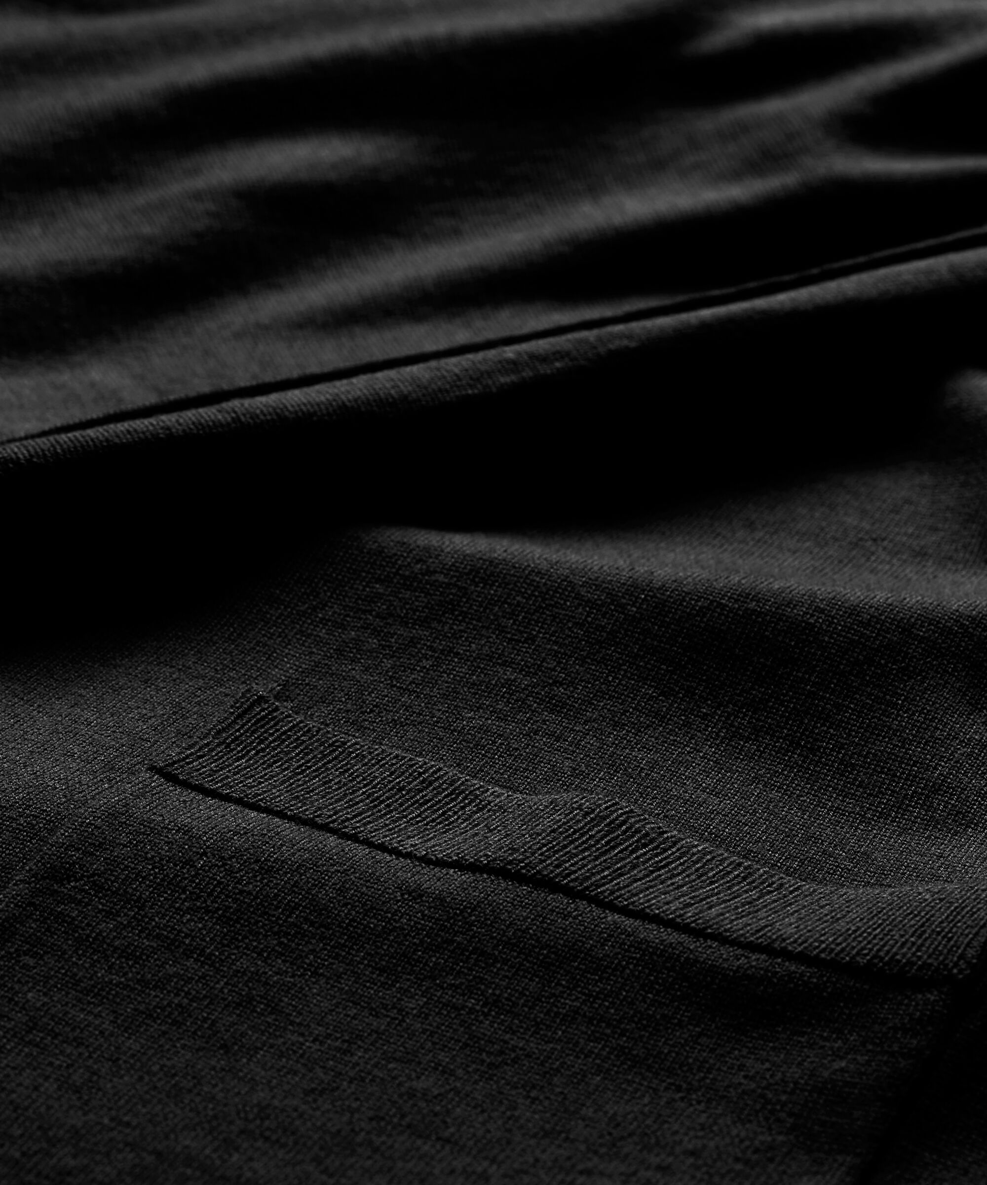 LEE KOFTA, Black