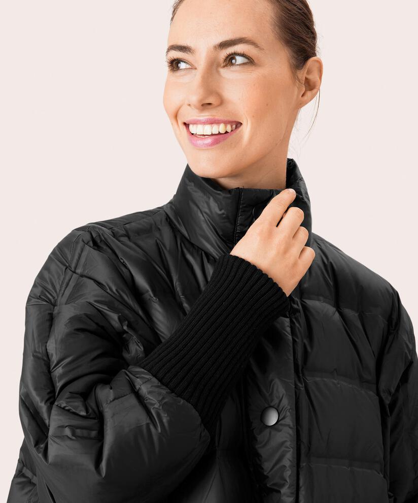 Tilda Dunkappa, Black