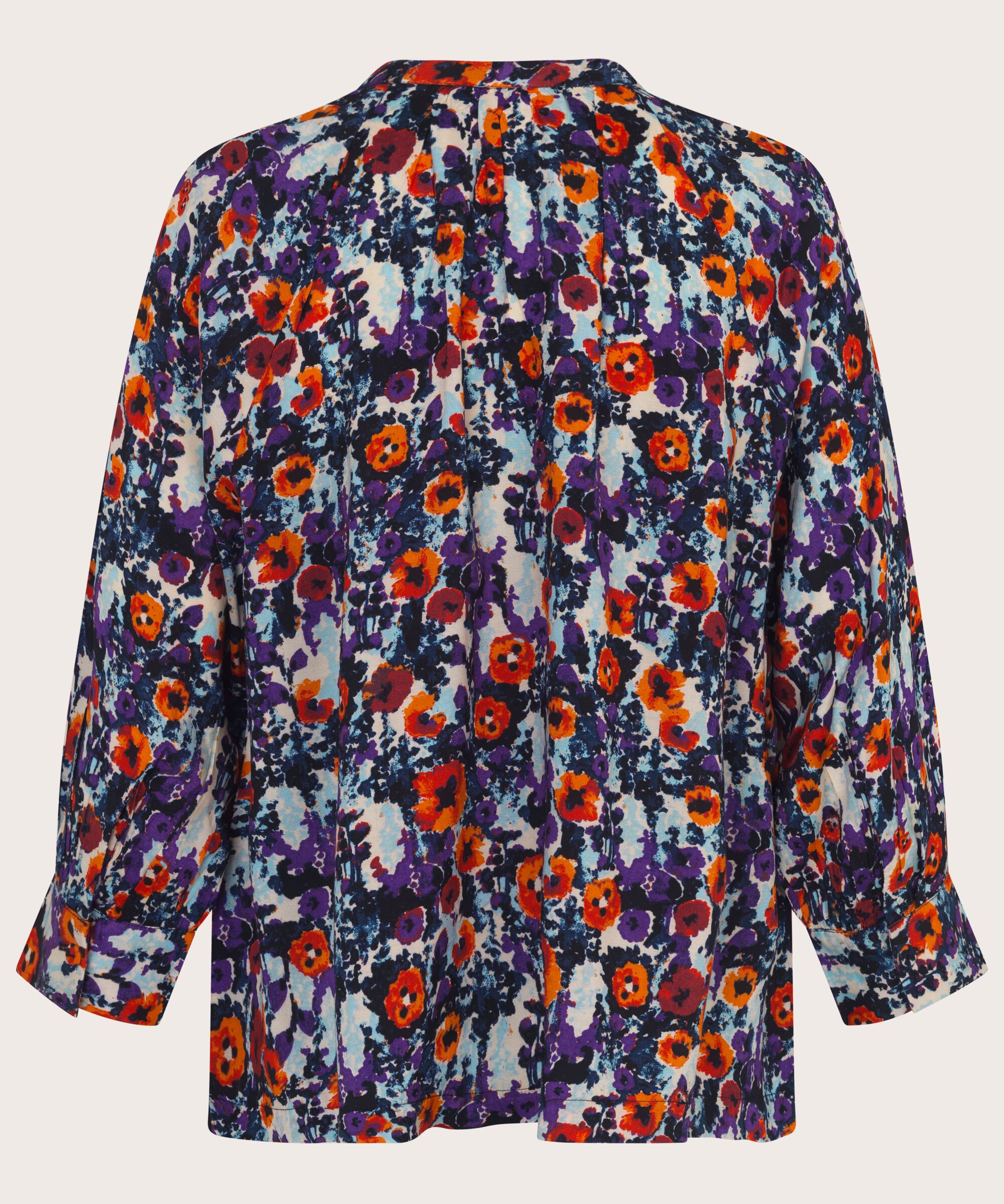 Delhia Blus, Meadow Violet