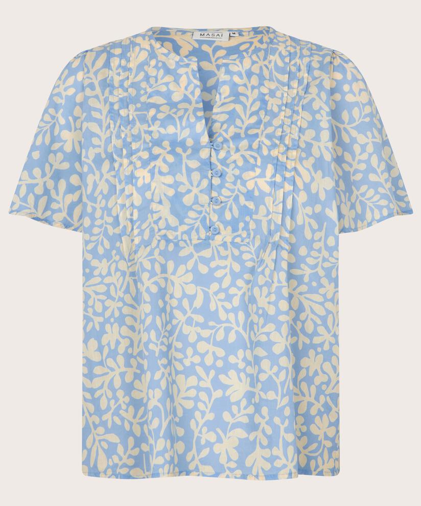 Delphia Blus, Della Blue