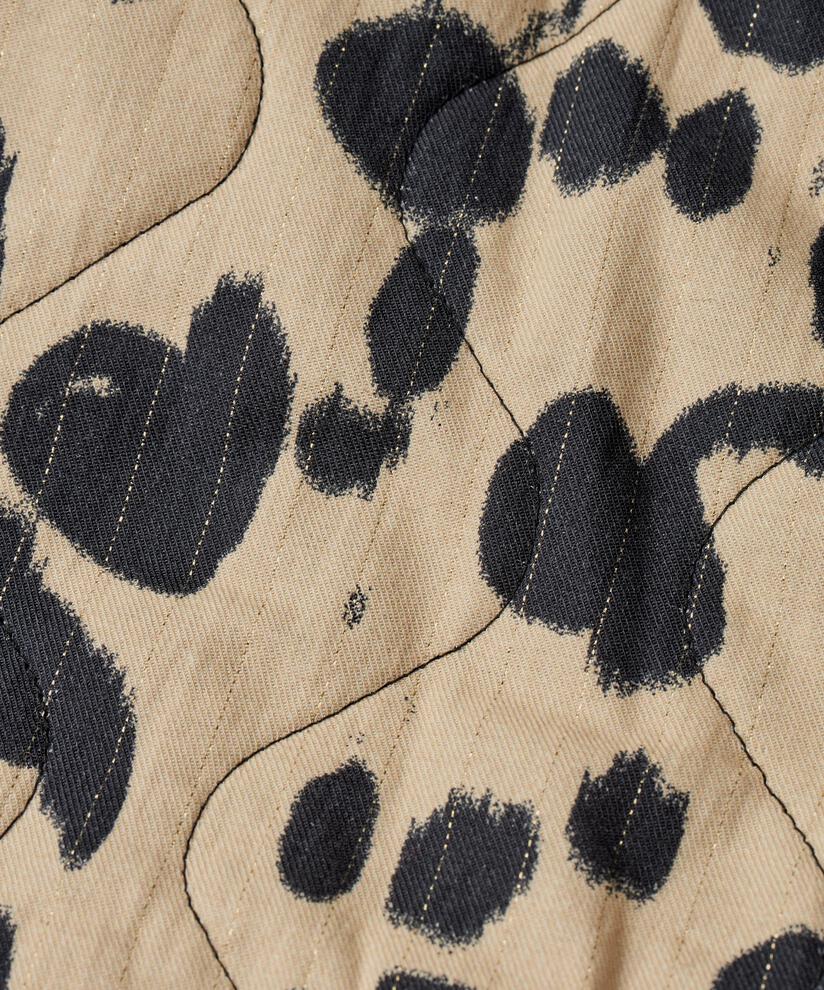Javira Jacka, Oxford Tan
