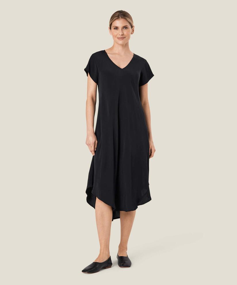 Nebili Klänning, Black