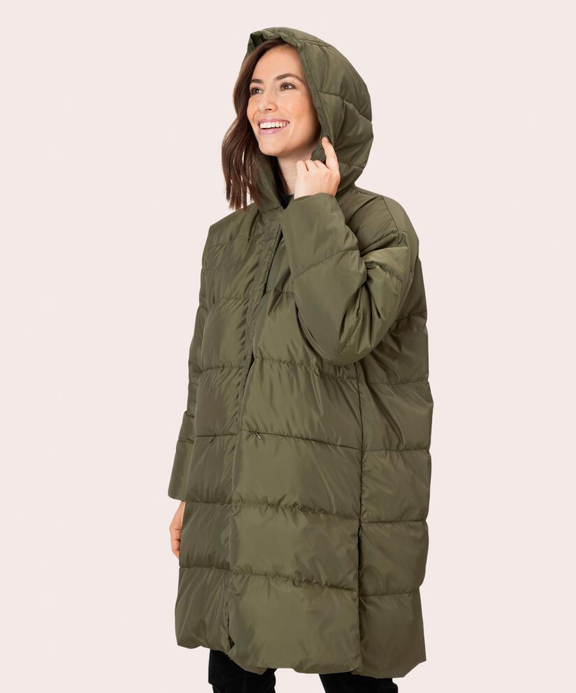 Thilde Dunkappa, Olive Night