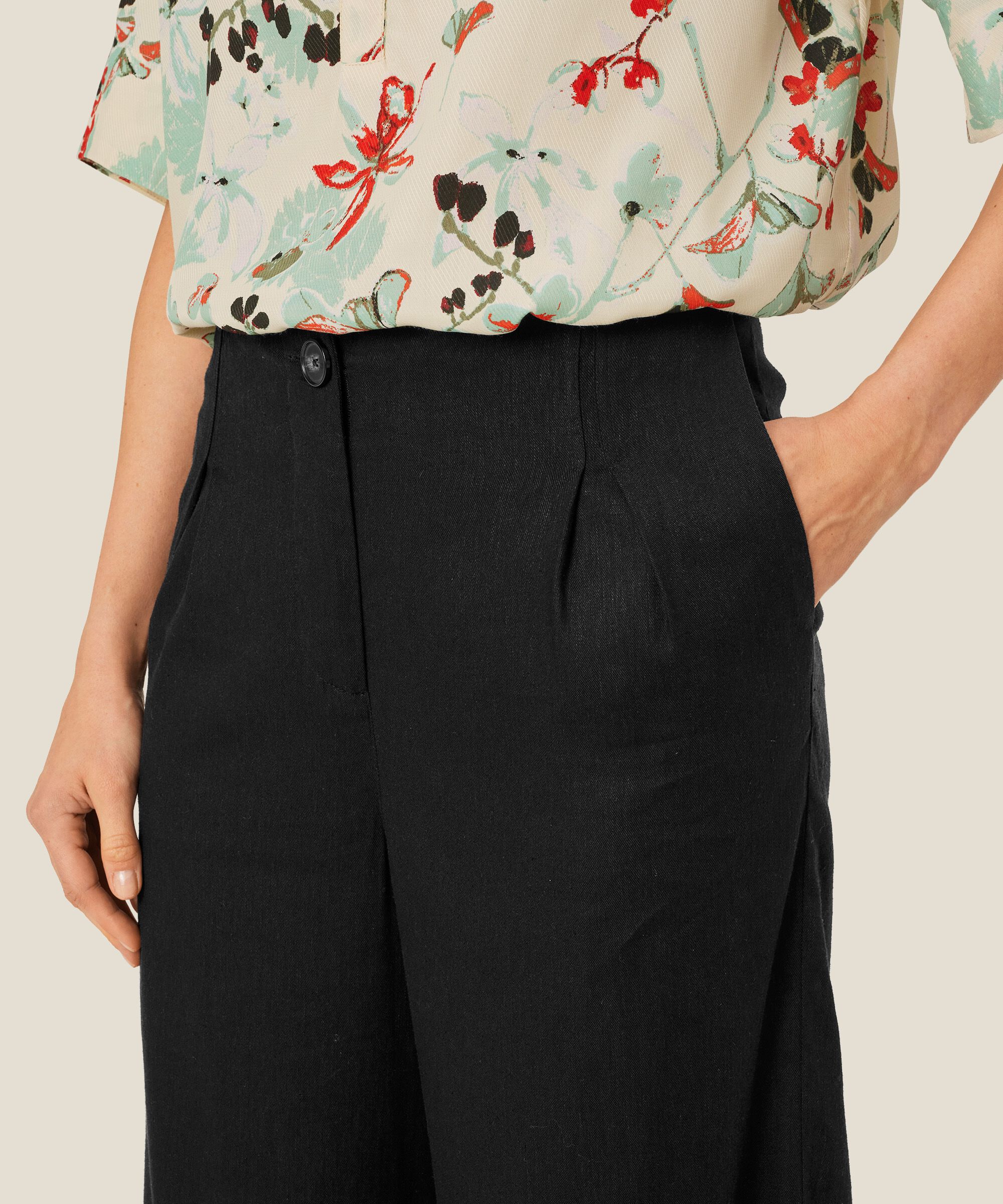 Parmone Byxor, Black