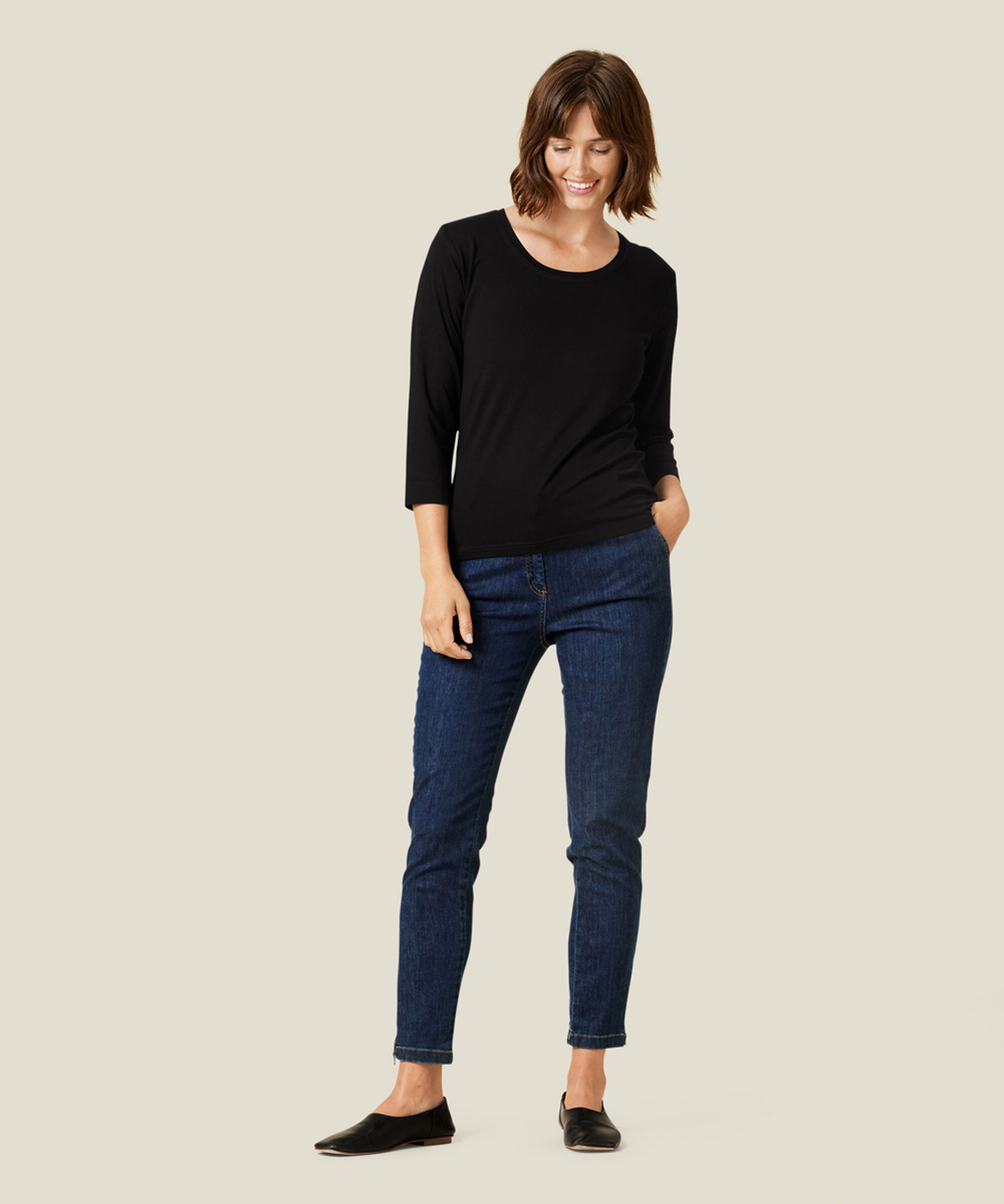 CREAM TOPP, Black