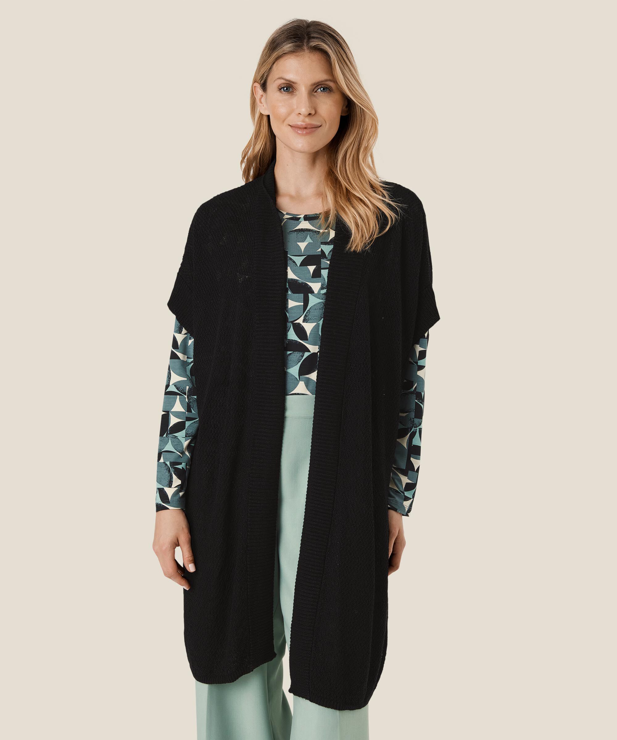 LARA KOFTA, Black