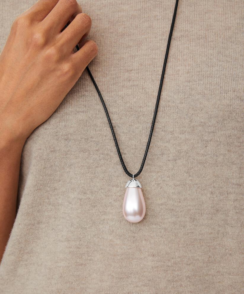 Roryan Halsband, Lotus