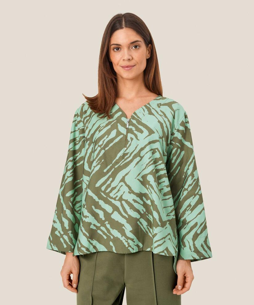 Drean Topp, D. Lichen Green