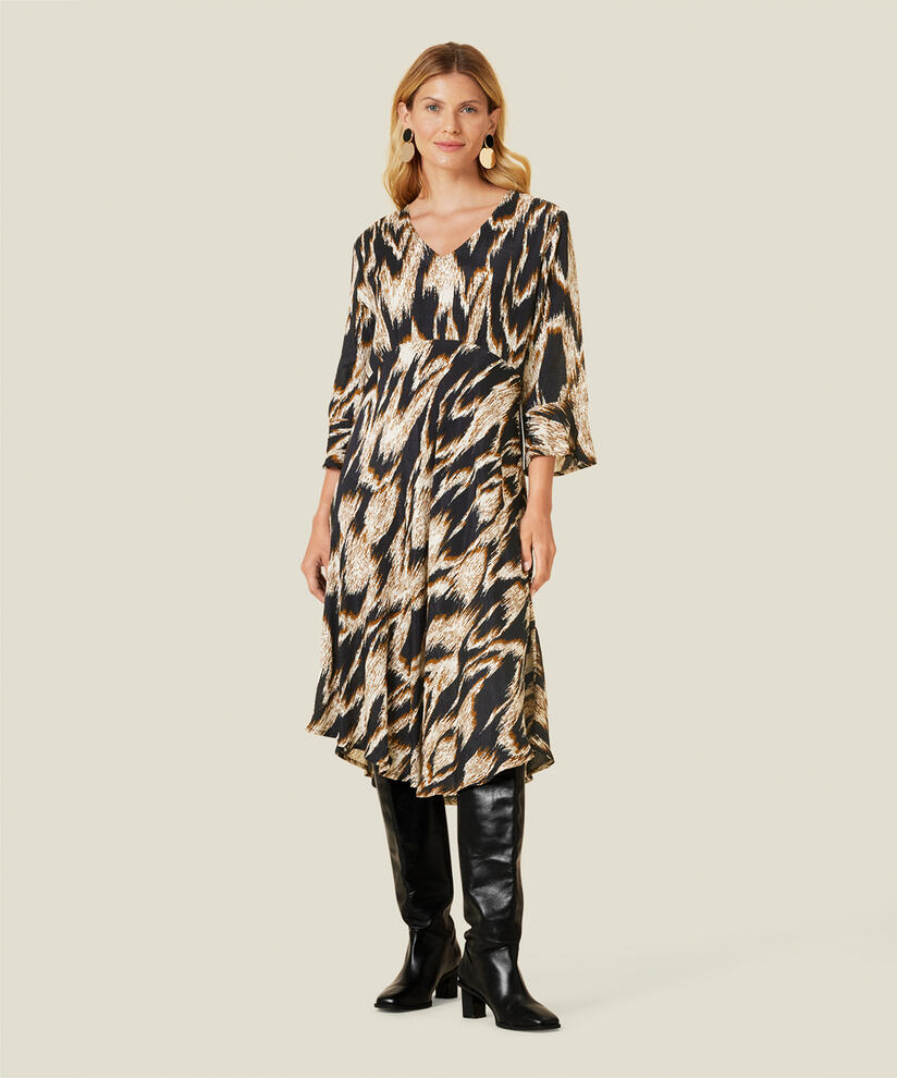 NITA KLÄNNING, Monk's Robe