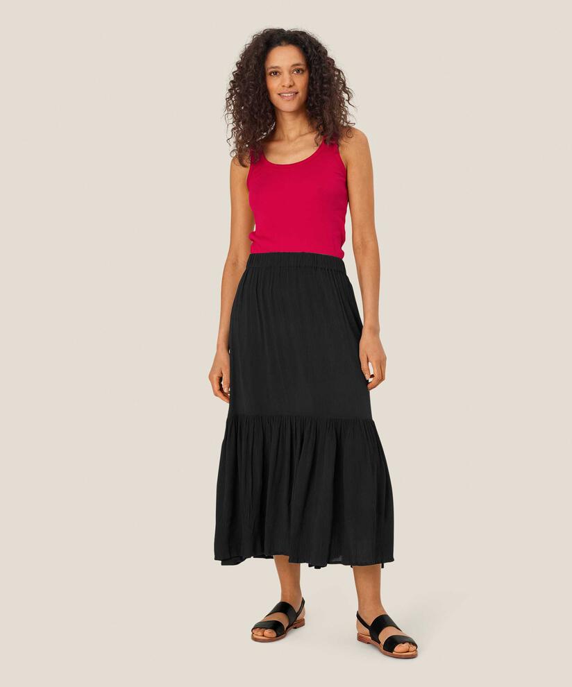 Signe Kjol, Black