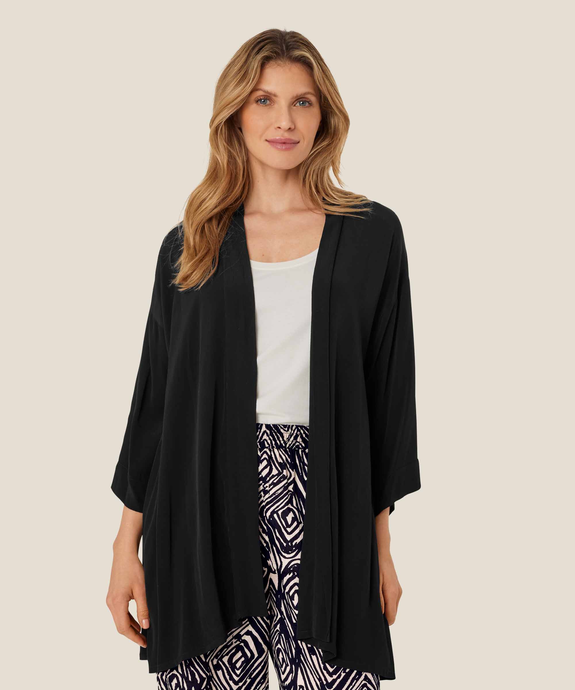 Josslyn Jacka, Black