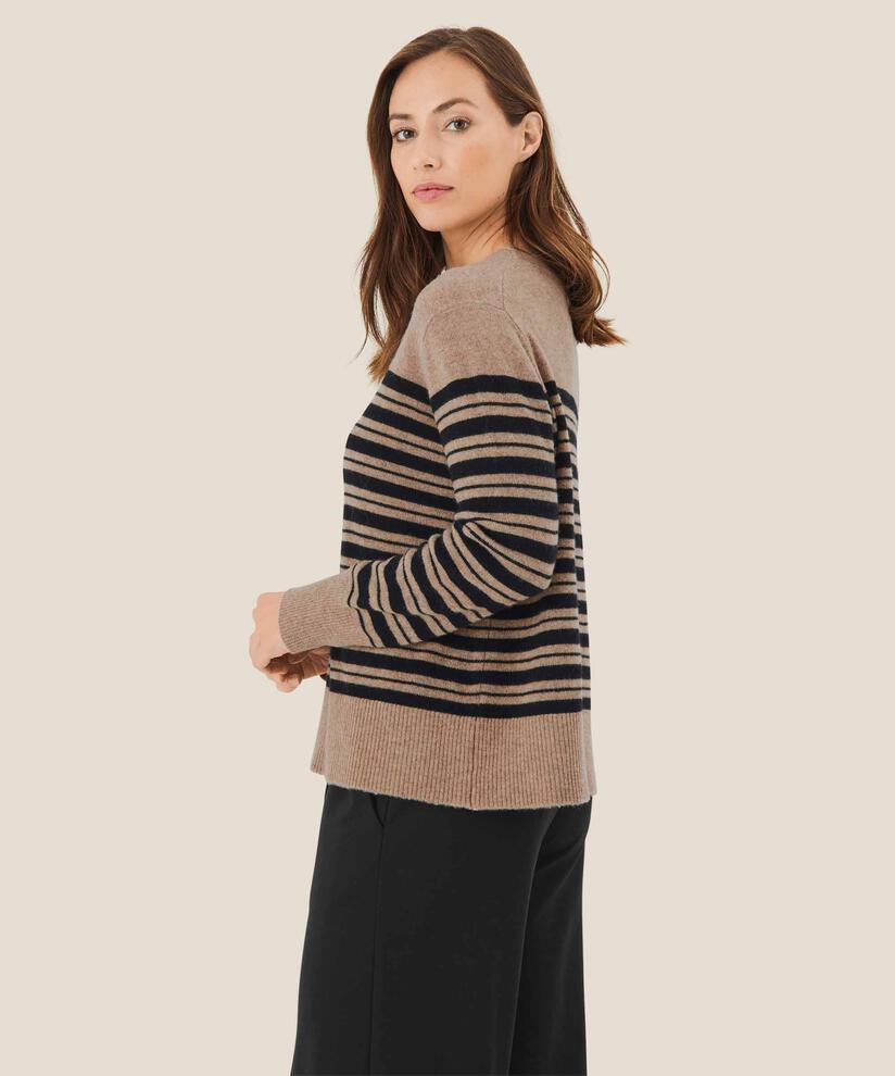 Fonny Topp, Black/dijon