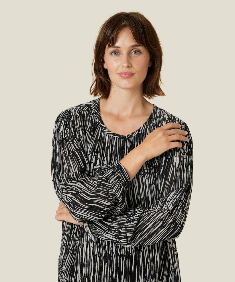 IVA SKJORTA, Black