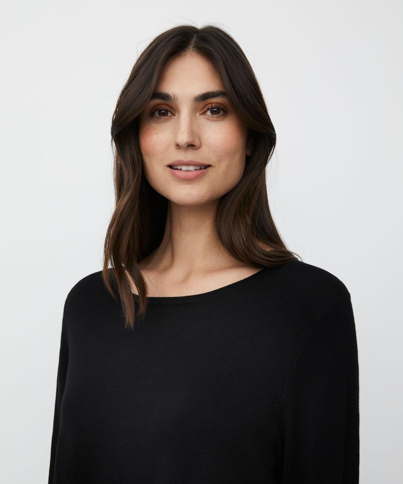 Finnlia topp, Black