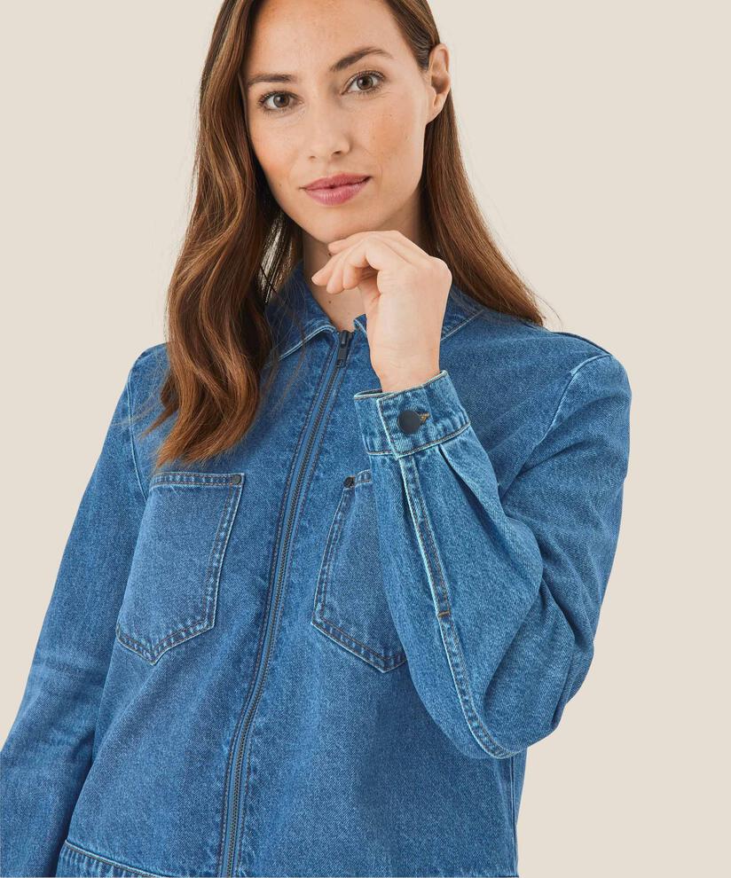 Jorila Jacka, Blue Denim