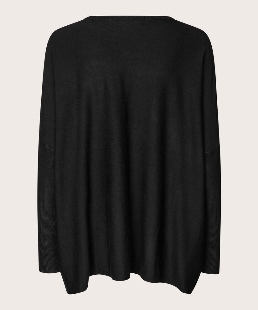 Fanasi Topp, Black