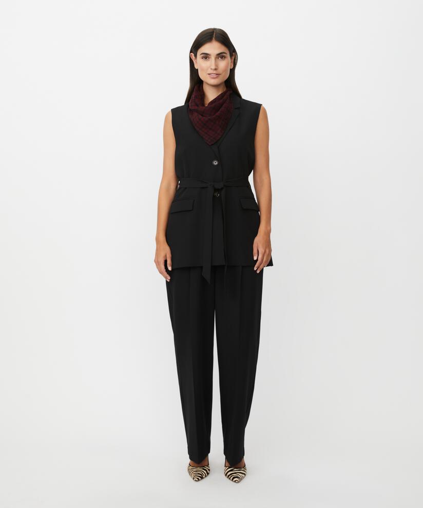 Azmira Ullscarf, Tawny Port