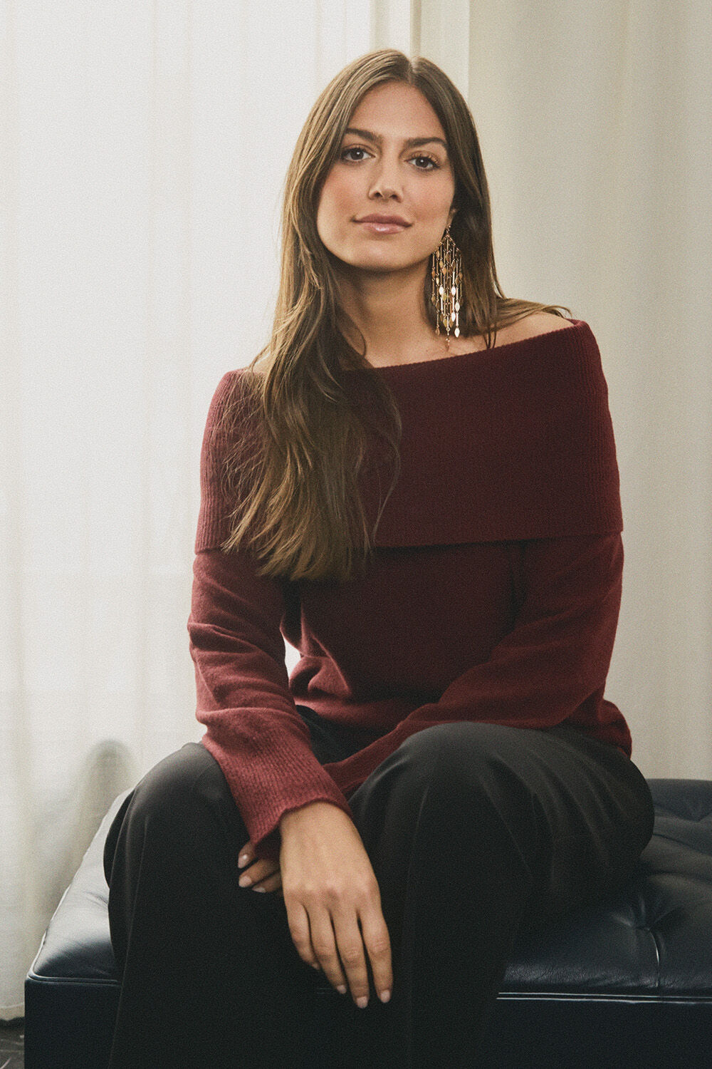 Floraia Ulltopp - Tawny Port, Rovela &Ouml;hrh&auml;ngen - Gold, Pryscian Byxor - Black