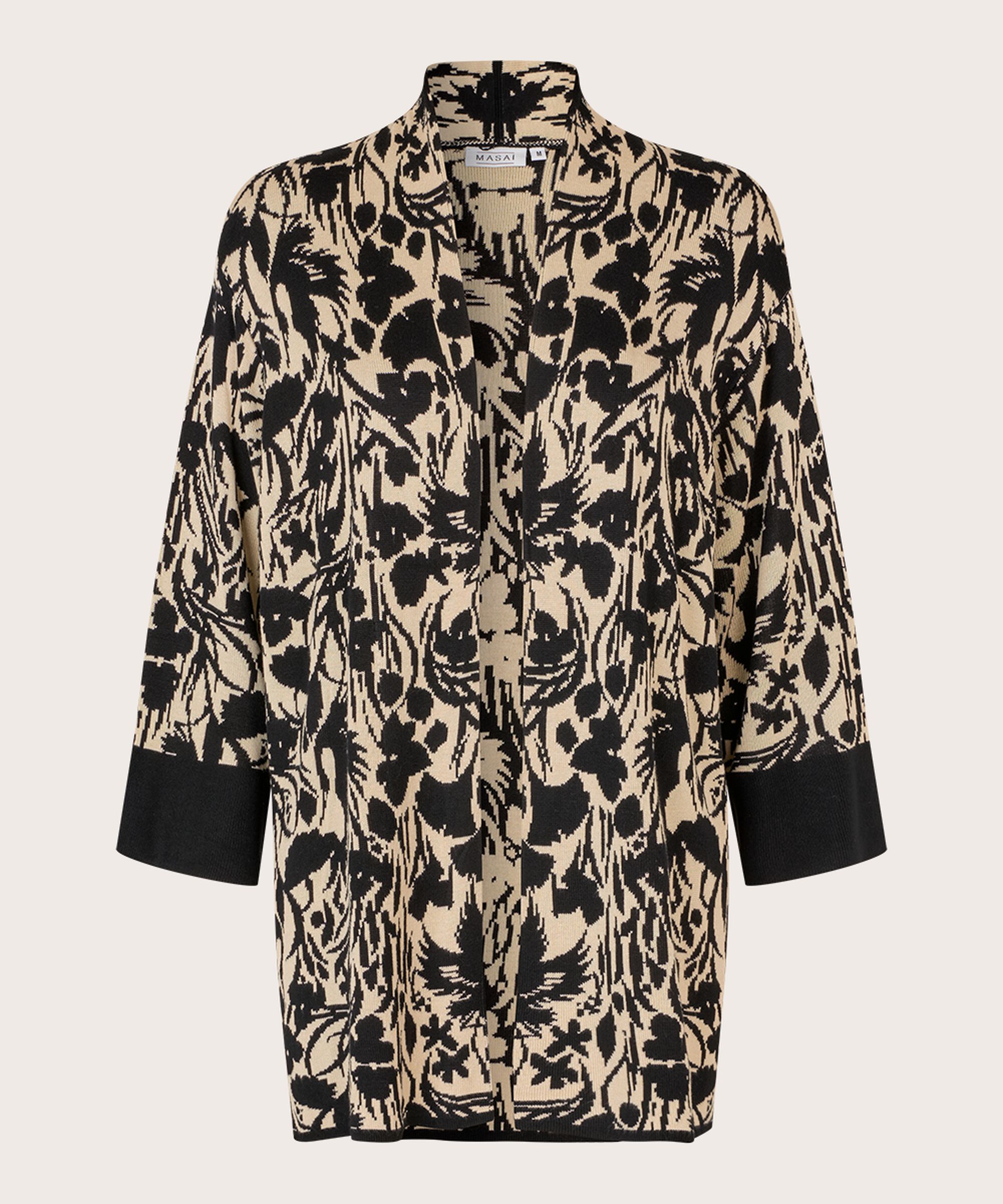 Luciana Kofta, Black