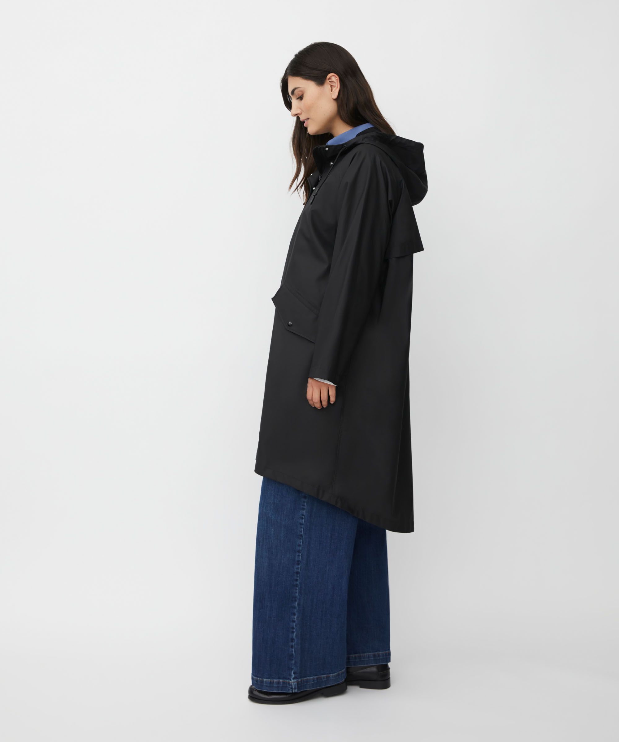 Theia Regnkappa, Black