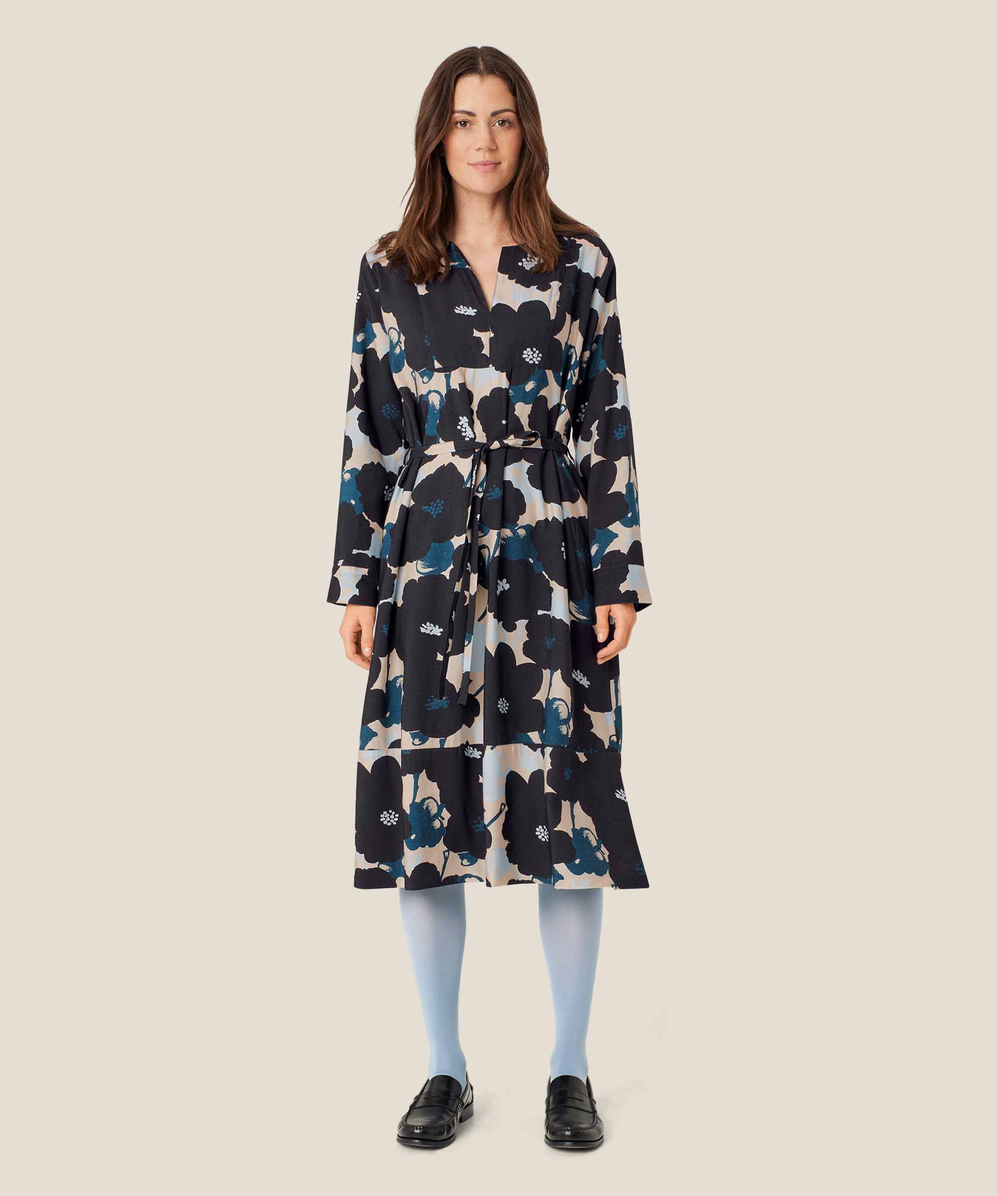 Nishan Klänning, Moonlit Ocean