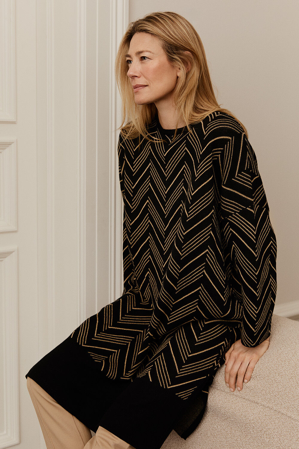 Nuska Kl&auml;nning - Black, Pertonilla Byxor - Travertine