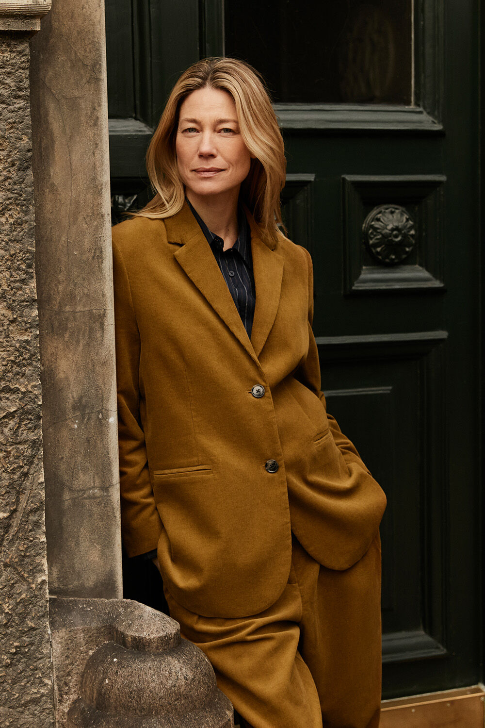 Jaxi Jacka - Breen, Imma Skjorta - Navy Blazer, Perli Byxor - Breen