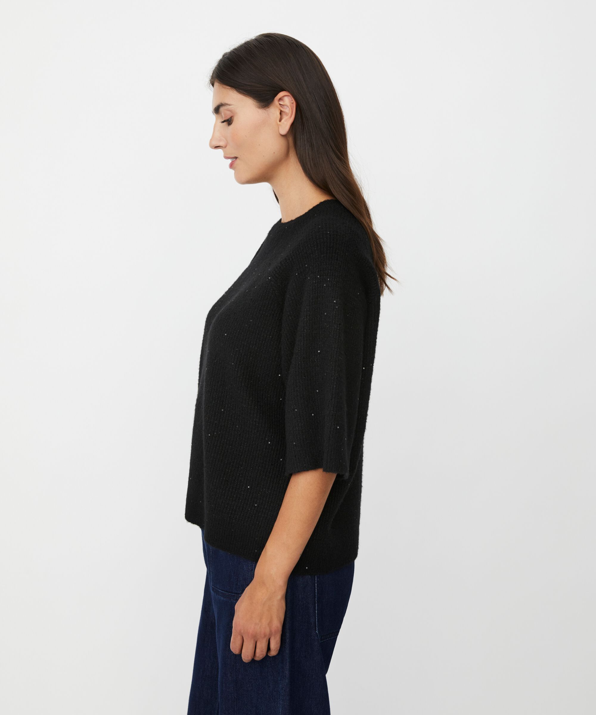 Farinna Topp, Black