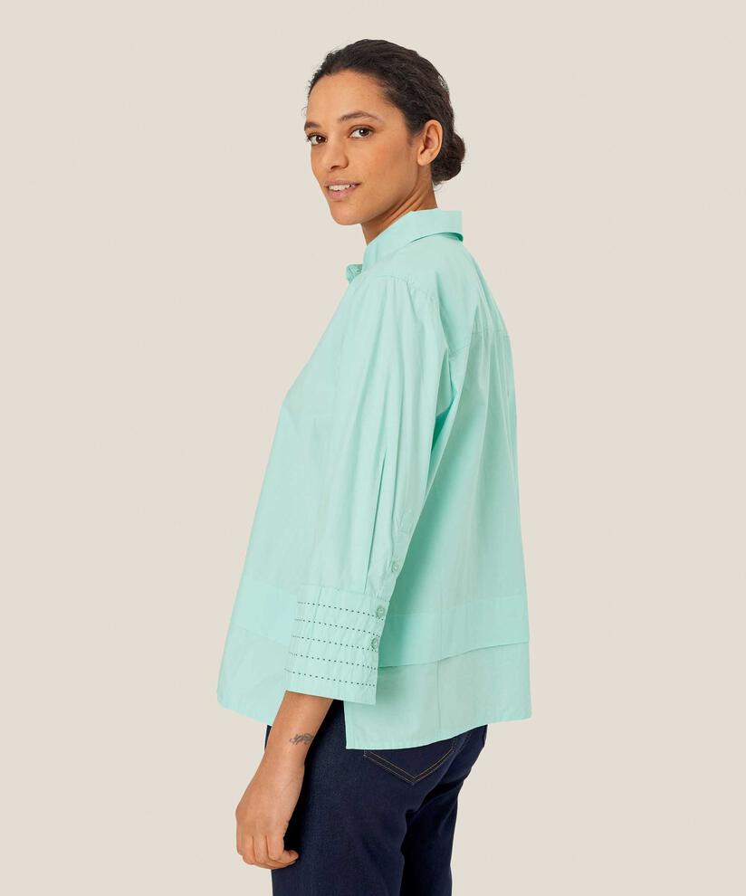 Ianela Skjorta, P. Turquoise