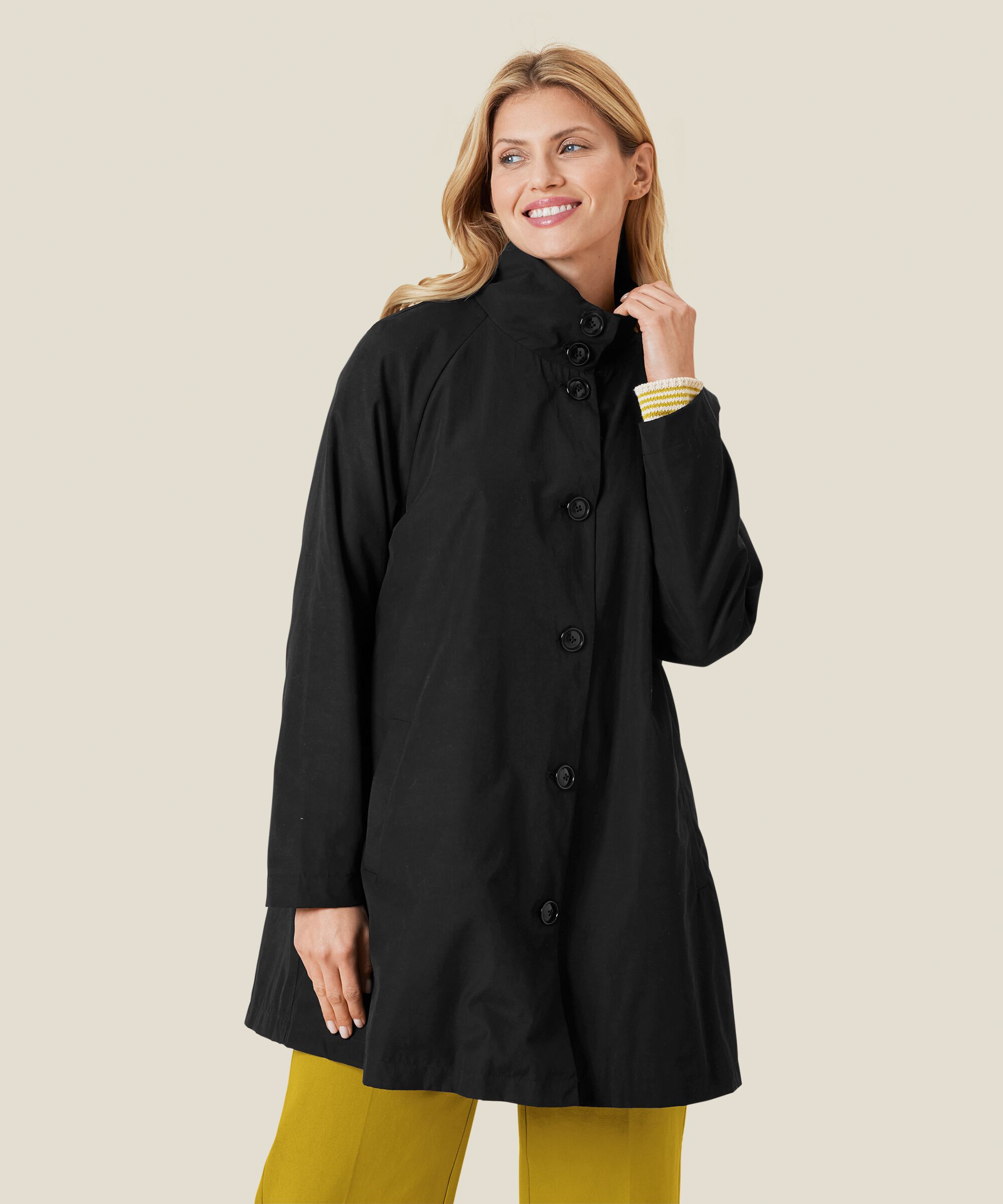 Teresa Kappa , Black
