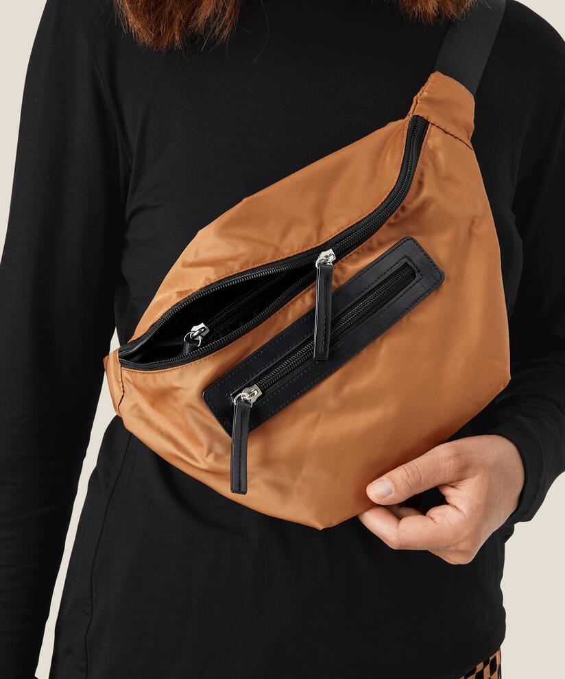 Rici Väska, Tobacco Brown