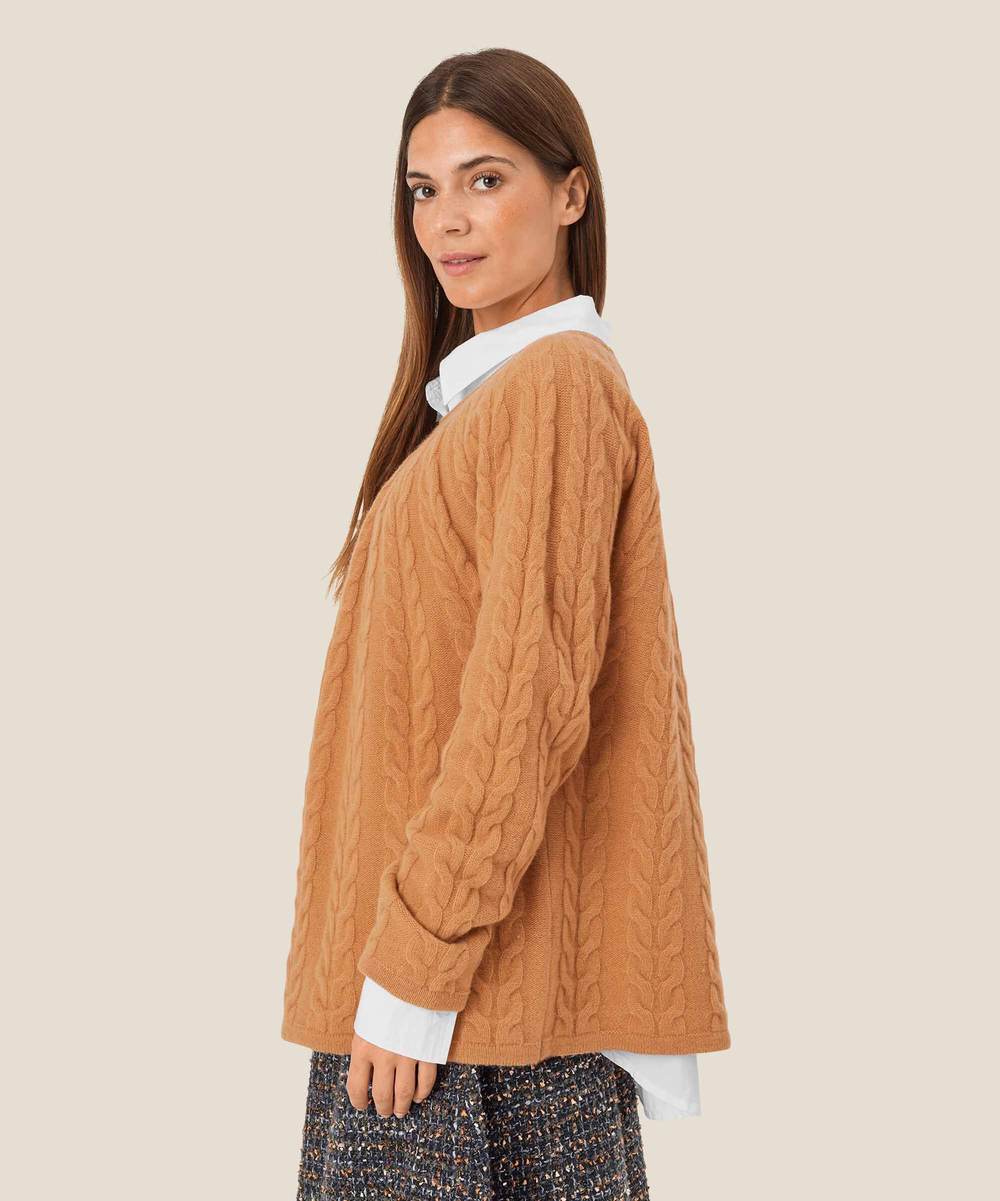 Faylah Topp, Bisquit