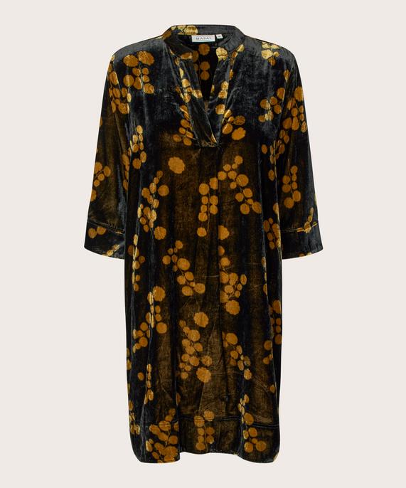 Nolren Klänning, Rubber