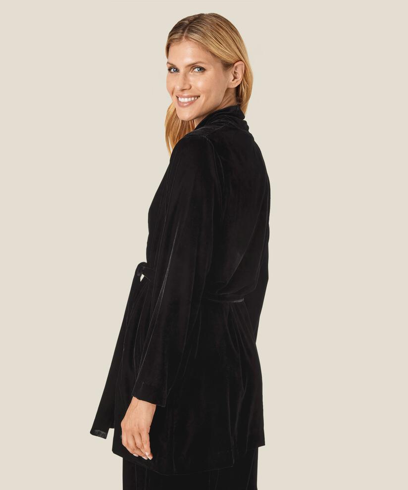 Johanna Jacka, Black