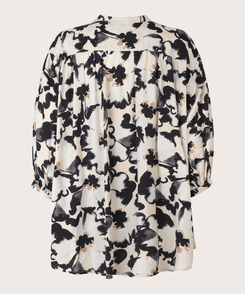 Ilisa Skjorta, Volcanic