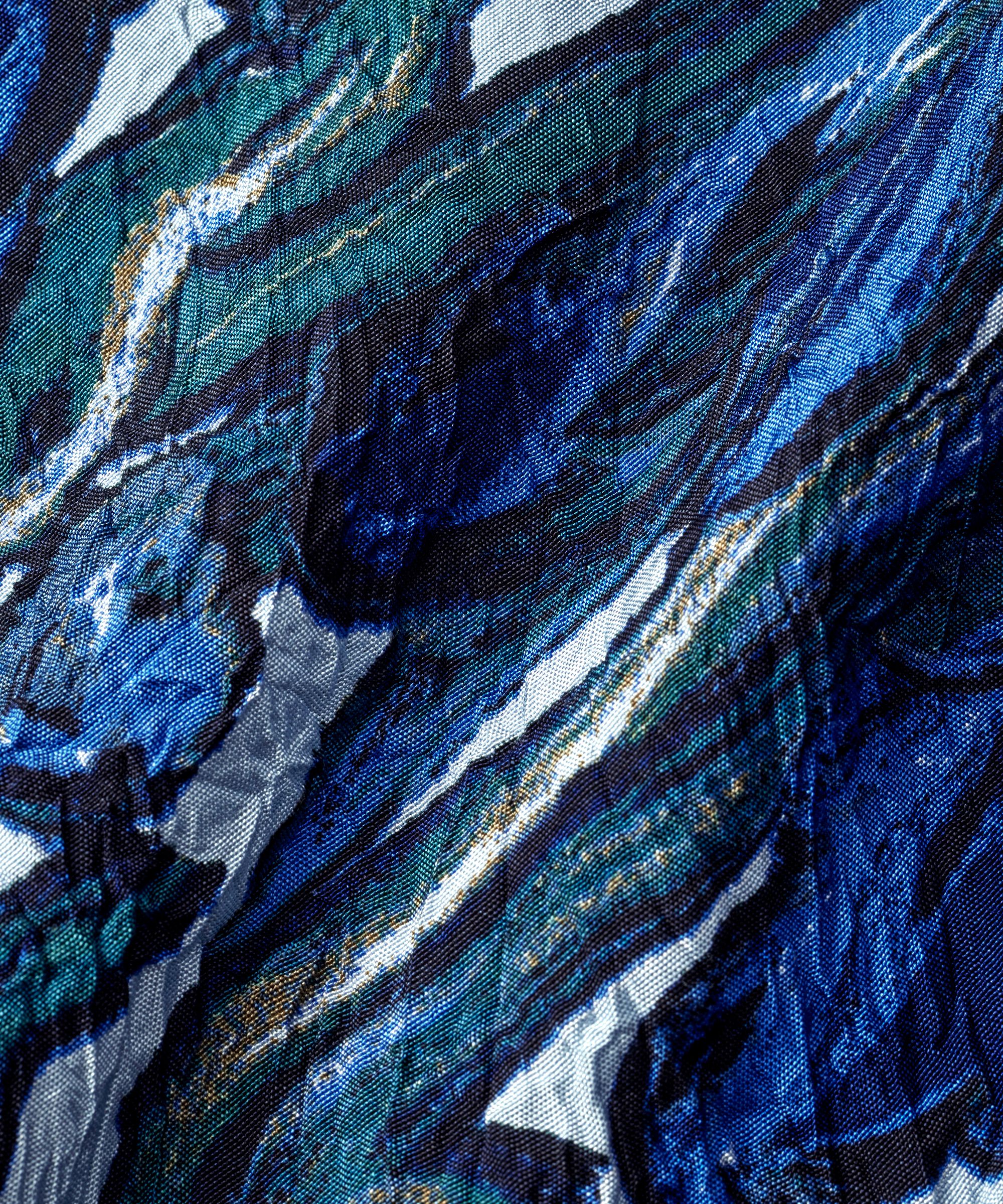 Katasis Blus, Blue Fog