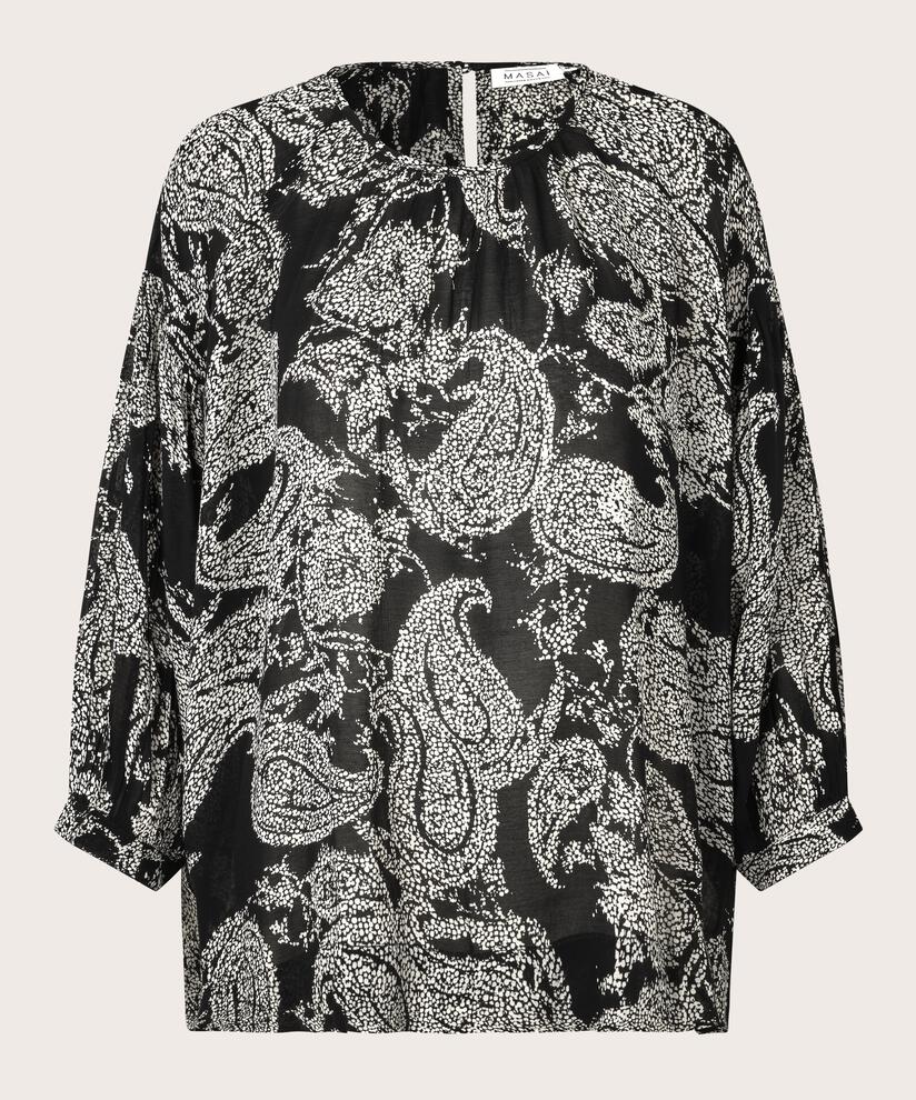 Doritas Blus, Black
