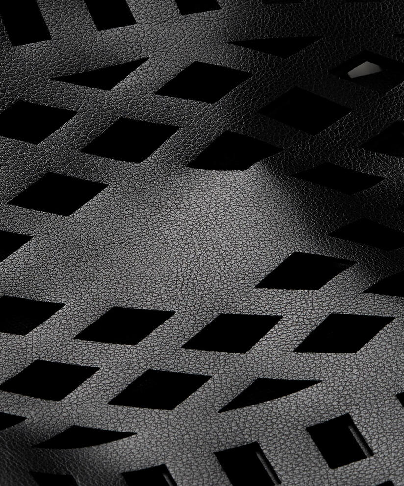 RESSIE TASKE, Black