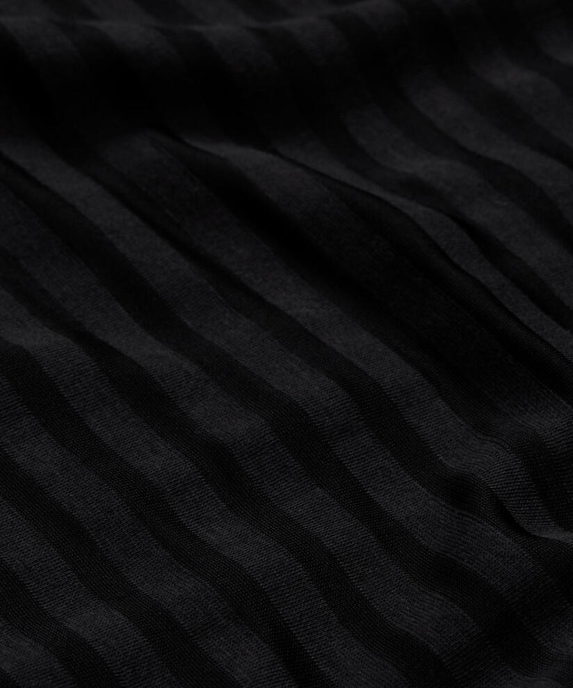 BABUA TOPP, Black