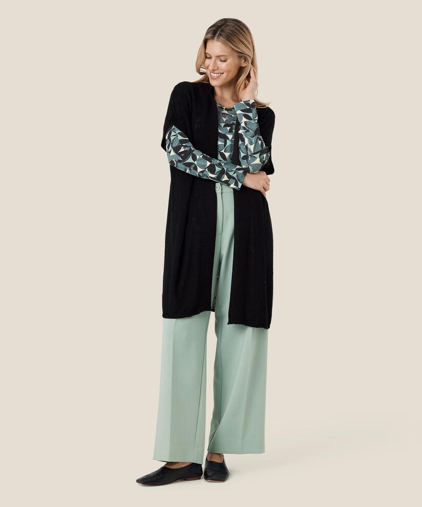 LARA KOFTA, Black