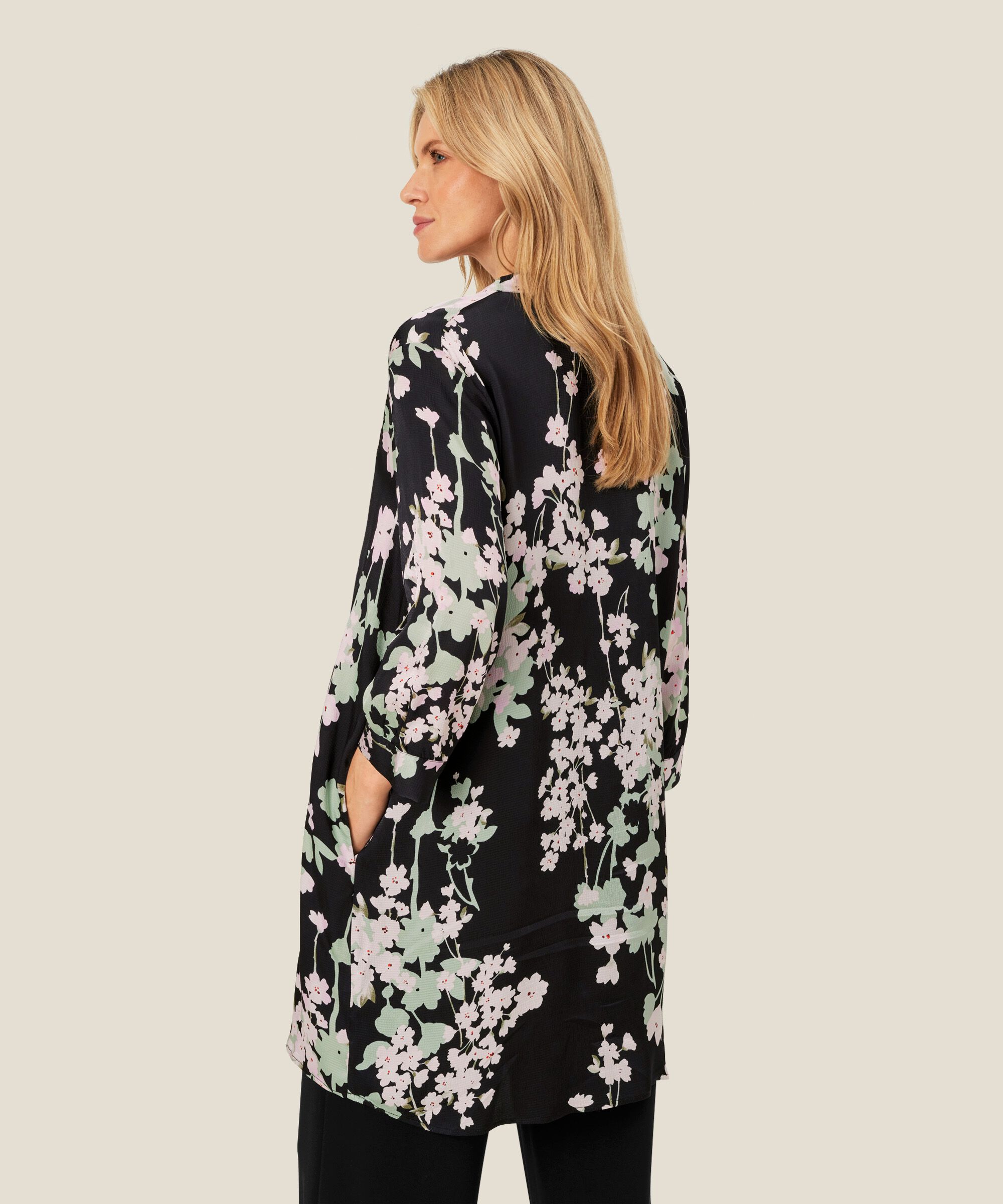 Gojana Tunika, Pink Lady