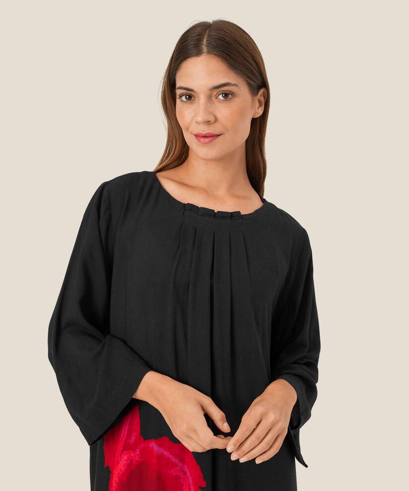 Nafiala Klänning, Haute Red
