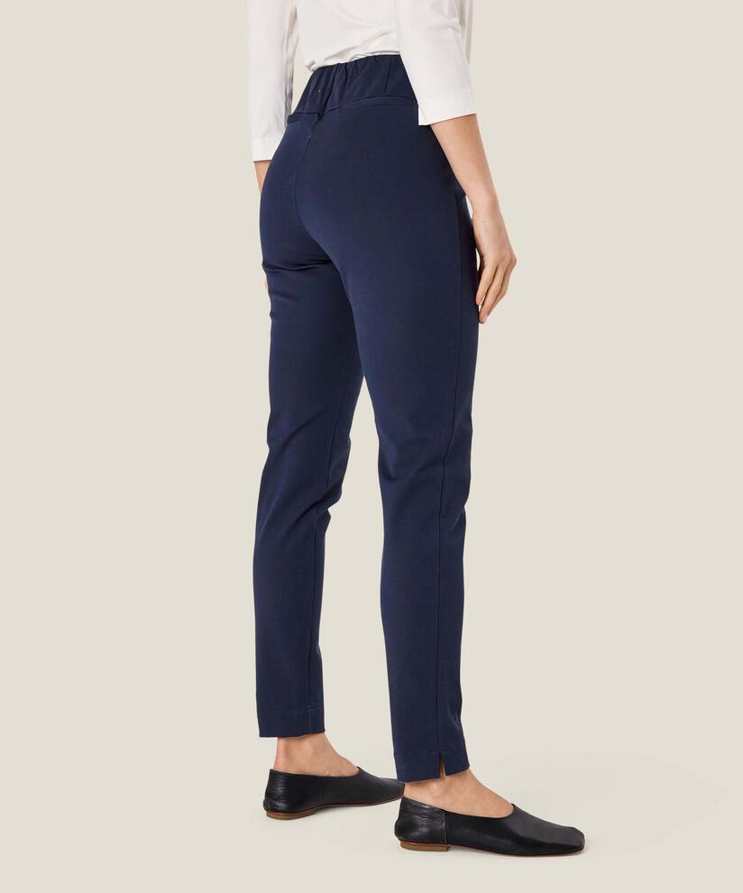 Poppy Byxa, Navy