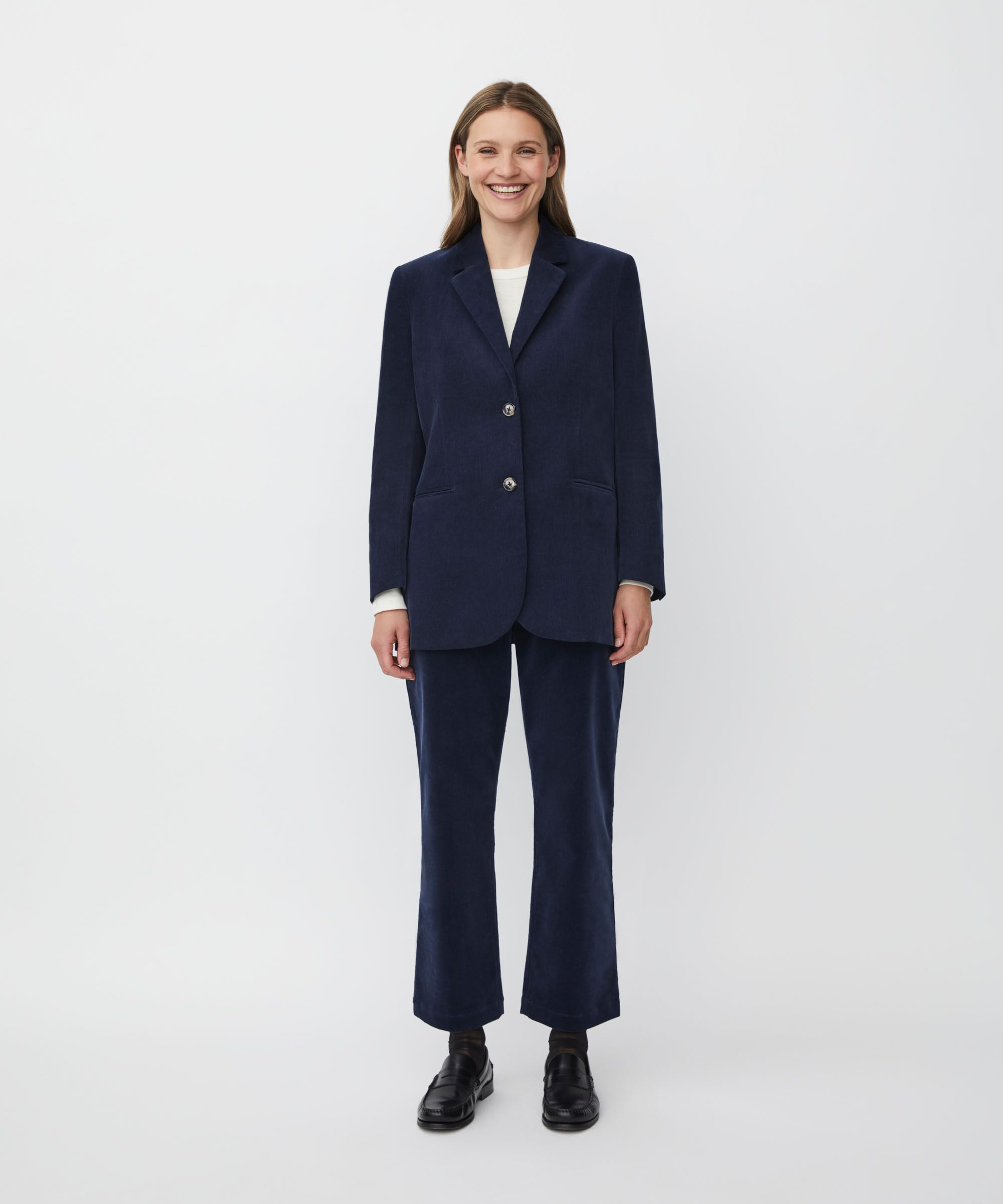 Jaxi Jacka, Navy Blazer