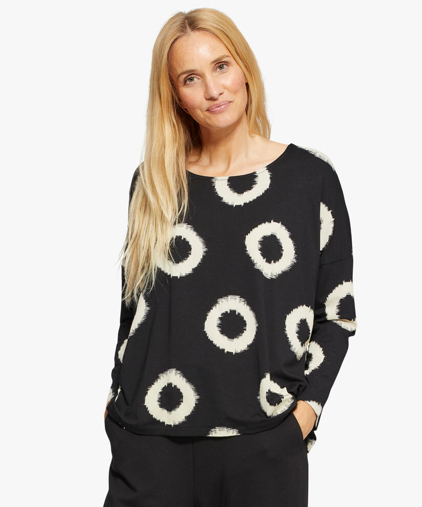 BABUA TOPP, Black